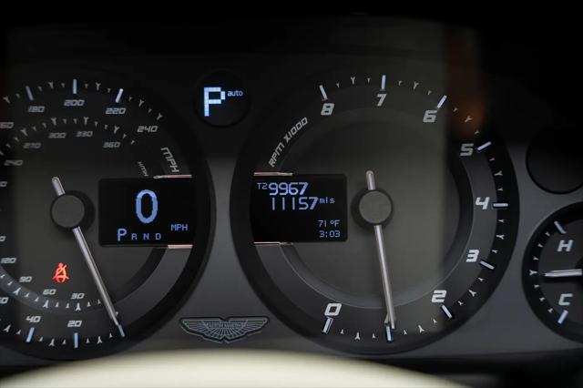 2014 Aston Martin Vanquish Volante
