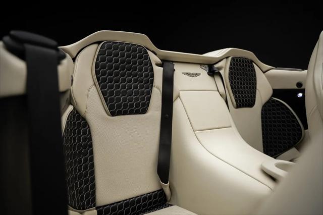 2014 Aston Martin Vanquish Volante