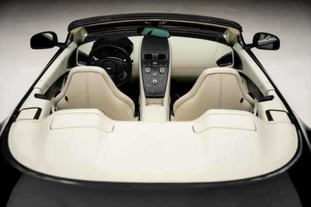 2014 Aston Martin Vanquish Volante