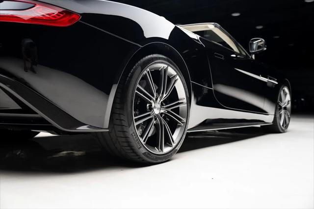 2014 Aston Martin Vanquish Volante