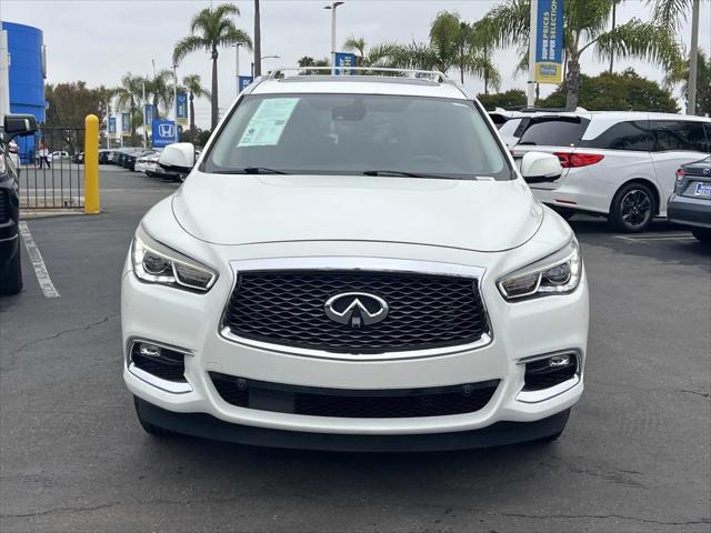 2019 INFINITI QX60 LUXE