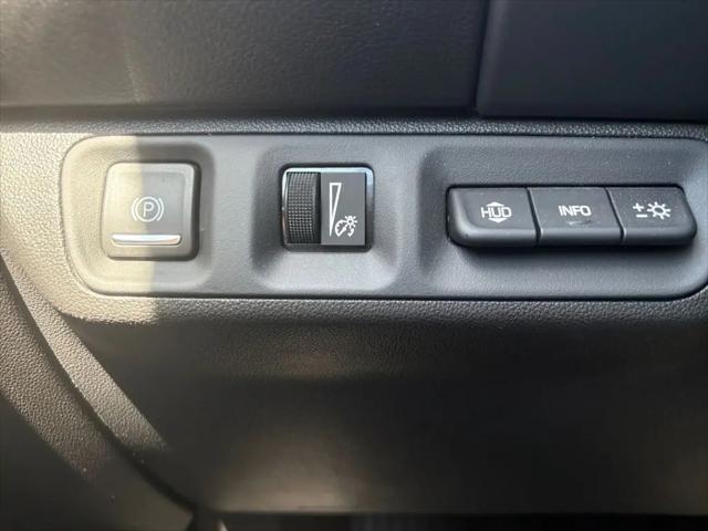 2023 GMC Acadia AWD AT4
