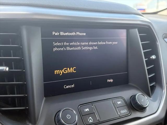 2023 GMC Acadia AWD AT4