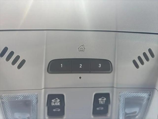 2023 GMC Acadia AWD AT4