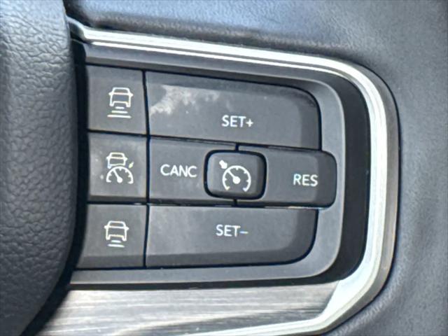 2023 Jeep Wagoneer Series III 4x2