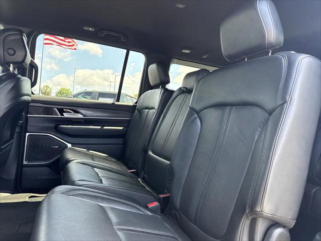 2023 Jeep Wagoneer Series III 4x2