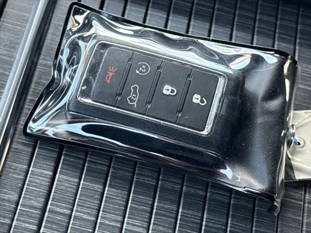2023 Jeep Wagoneer Series III 4x2