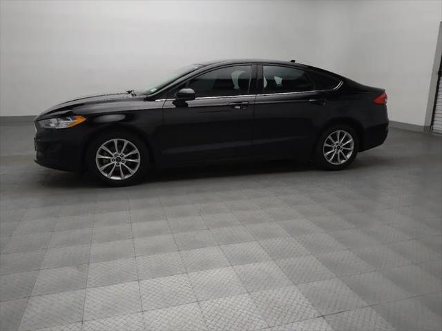 2020 Ford Fusion SE