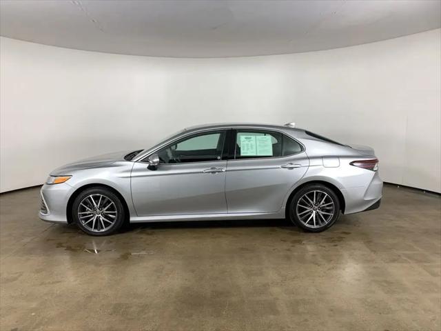 2023 Toyota Camry XLE Hybrid