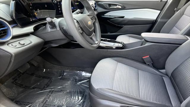 2025 Chevrolet Trax FWD LT