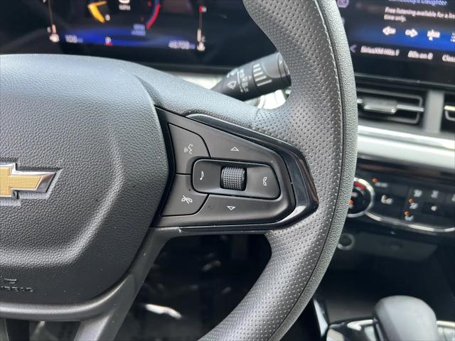 2025 Chevrolet Trax FWD LT