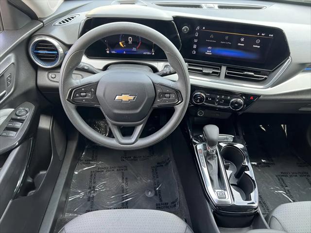 2025 Chevrolet Trax FWD LT