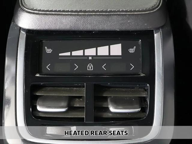2024 Volvo XC90 B6 Plus Bright Theme 7-Seater