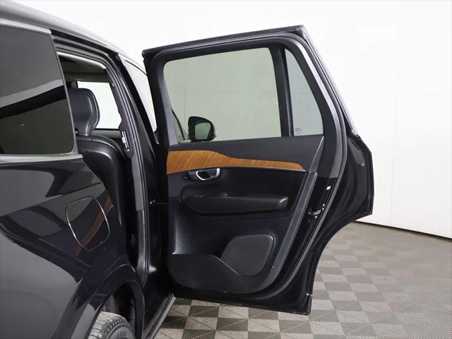 2024 Volvo XC90 B6 Plus Bright Theme 7-Seater