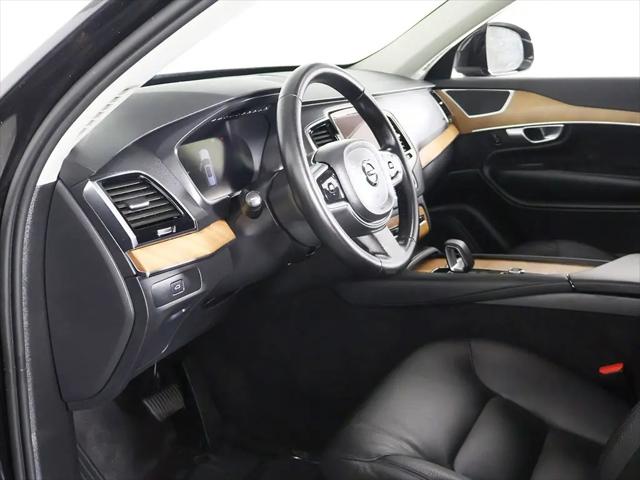 2024 Volvo XC90 B6 Plus Bright Theme 7-Seater