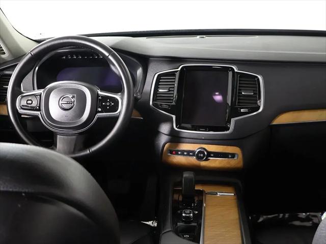 2024 Volvo XC90 B6 Plus Bright Theme 7-Seater