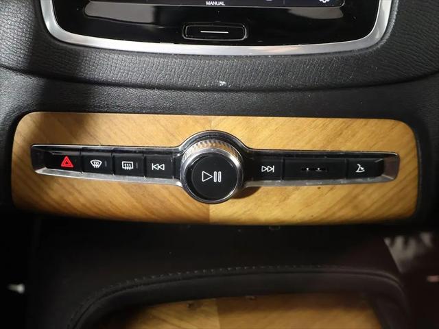 2024 Volvo XC90 B6 Plus Bright Theme 7-Seater
