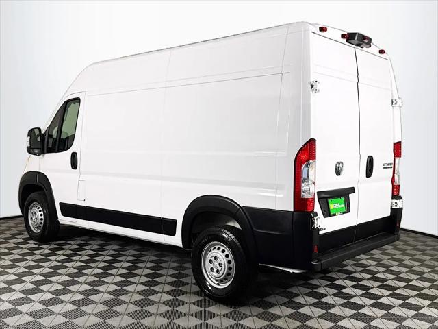 2025 Ram ProMaster 2500 Cargo Van Tradesman High Roof 136" WB w/Pass Seat