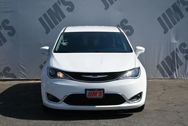 2020 Chrysler Pacifica Touring