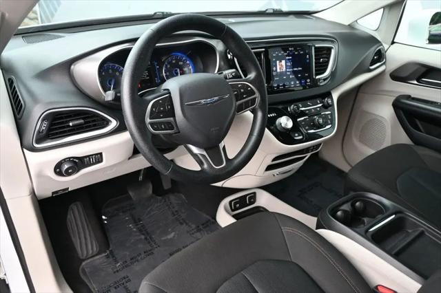 2020 Chrysler Pacifica Touring