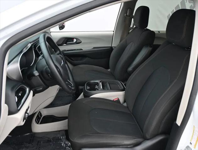 2020 Chrysler Pacifica Touring