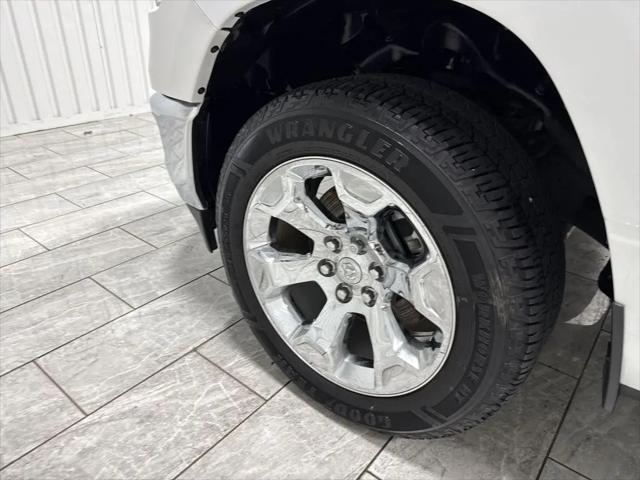 2022 Ram 1500 Lone Star Quad Cab 4x4 6'4" Box