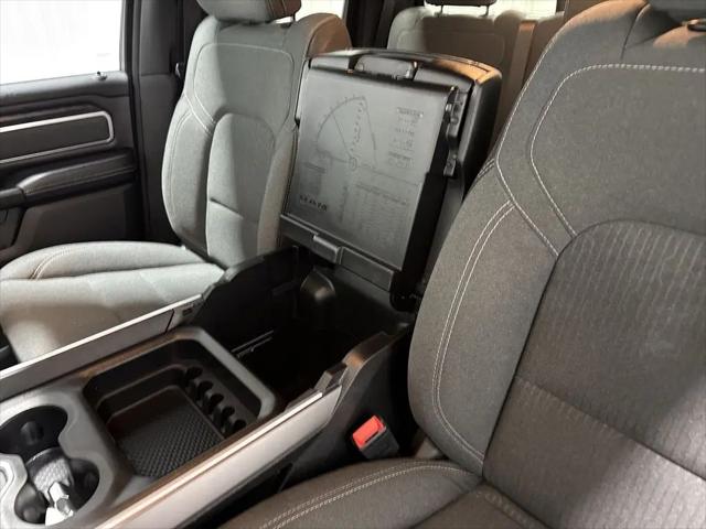 2022 Ram 1500 Lone Star Quad Cab 4x4 6'4" Box