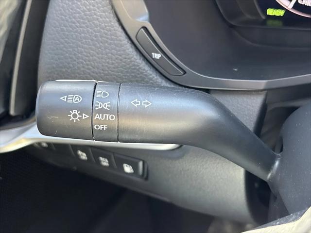 2024 Mazda X-90 Premium