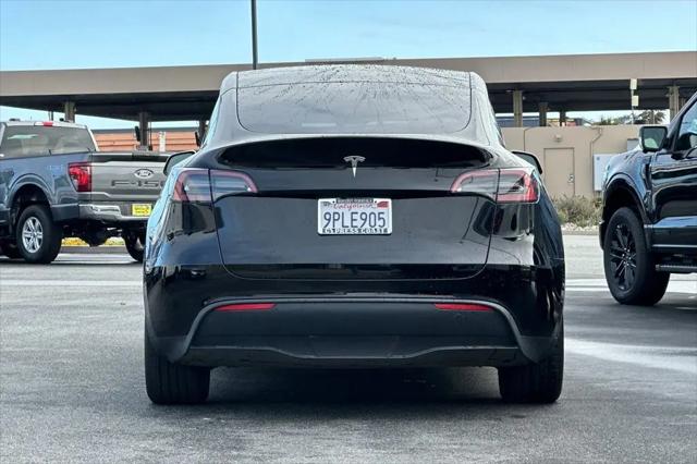 2024 Tesla Model Y Long Range Single Motor Rear-Wheel Drive