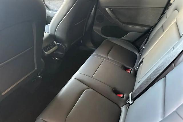2024 Tesla Model Y Long Range Single Motor Rear-Wheel Drive