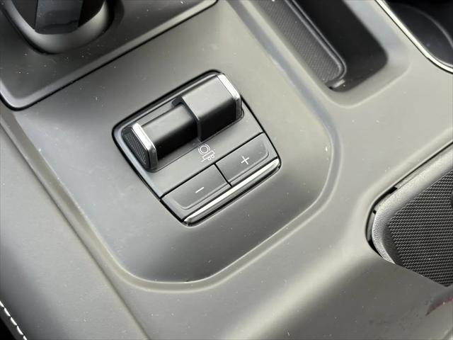 2025 GMC Sierra 1500 4WD Crew Cab Short Box AT4X