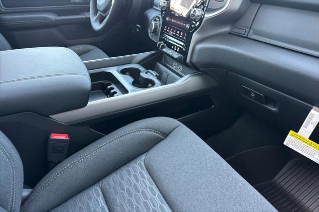 2026 Ram 1500 Big Horn Crew Cab 4x4 5'7" Box