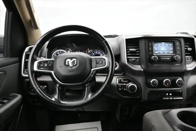 2019 Ram 1500 Big Horn/Lone Star Crew Cab 4x4 5'7" Box