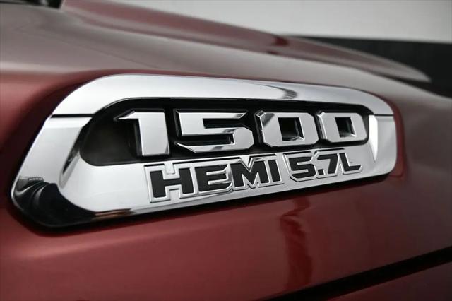 2019 Ram 1500 Big Horn/Lone Star Crew Cab 4x4 5'7" Box