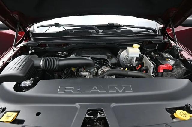 2019 Ram 1500 Big Horn/Lone Star Crew Cab 4x4 5'7" Box