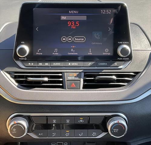 2024 Nissan Altima SR FWD