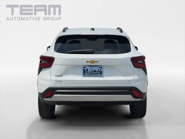 2026 Chevrolet Trax FWD LT