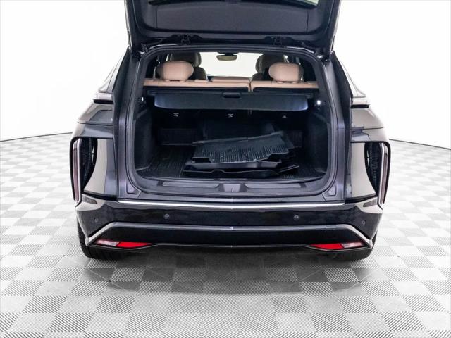 2026 Cadillac iQ Signature Luxury AWD