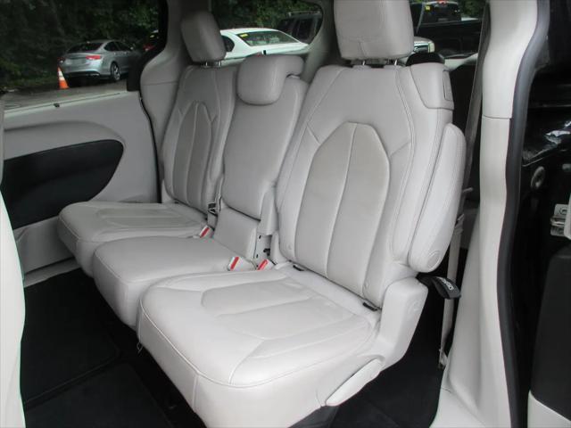 2019 Chrysler Pacifica Touring L Plus