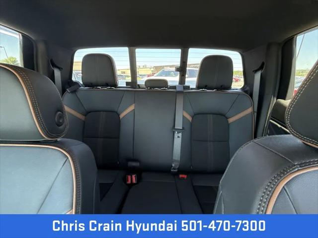 2024 GMC Canyon 4WD AT4