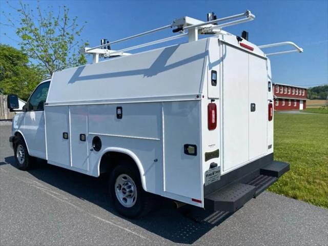 2021 GMC Savana Cutaway Work Van