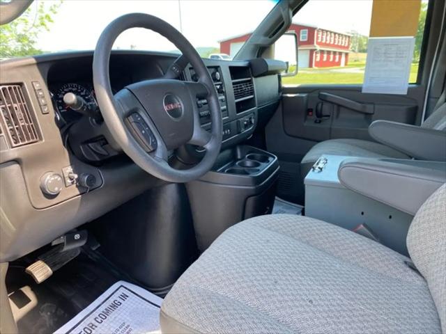2021 GMC Savana Cutaway Work Van