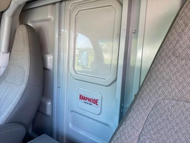 2021 GMC Savana Cutaway Work Van
