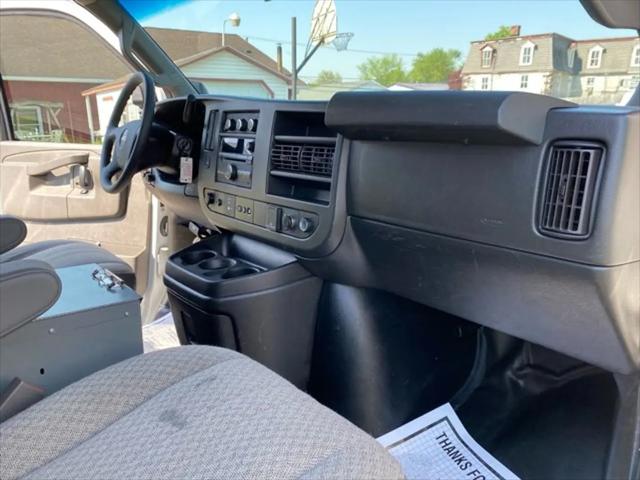 2021 GMC Savana Cutaway Work Van