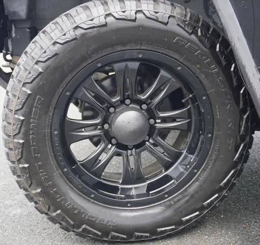 2006 HUMMER H2 Base