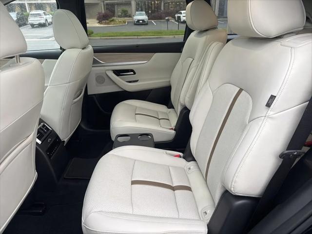 2025 Mazda X-90 Premium Plus Package