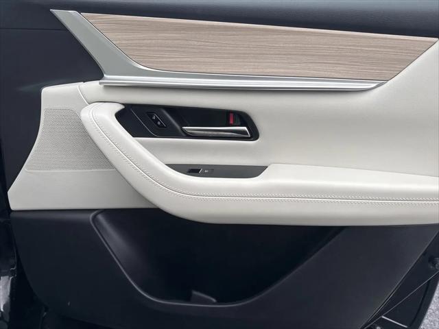 2025 Mazda X-90 Premium Plus Package