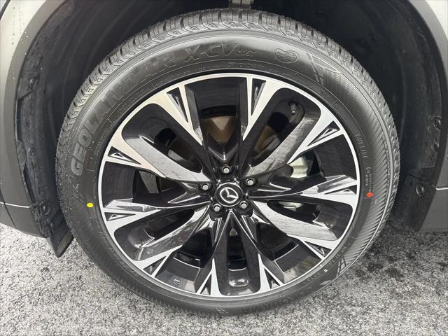 2025 Mazda X-90 Premium Plus Package