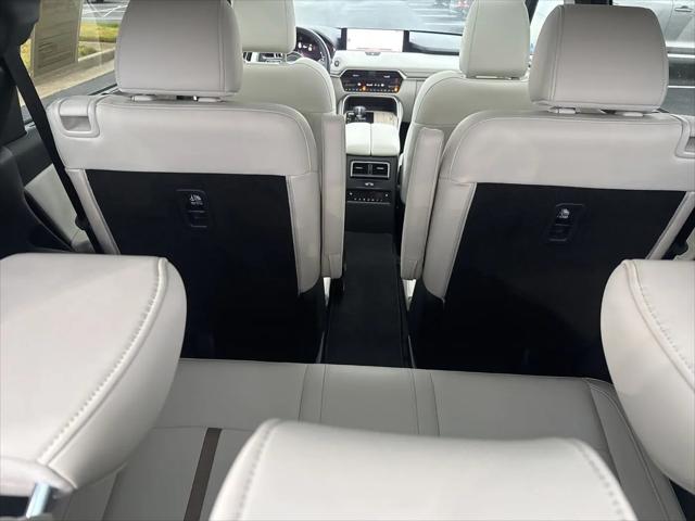 2025 Mazda X-90 Premium Plus Package
