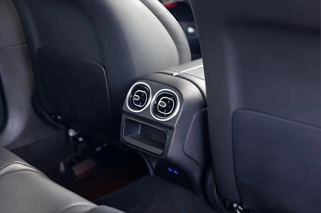 2023 Mercedes-Benz C-CLASS C 300 4MATIC Sedan